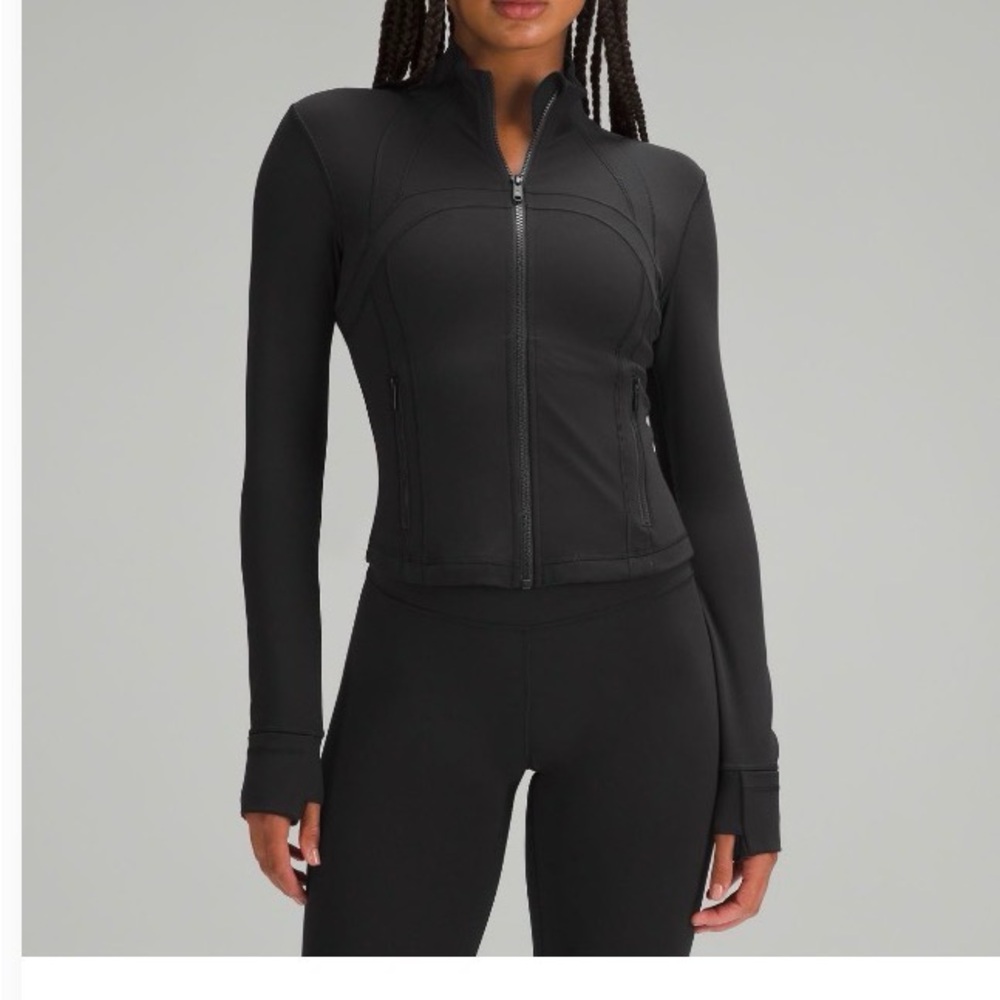 Lululemon Define Cropped Nulu Jacket- size 10